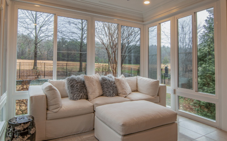 4 Benefits of Replacing Old Windows Before Spring